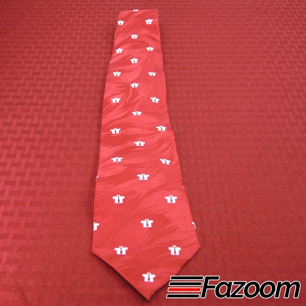 Dave Thomas Wendy's Restaurant Muchas Nachos Tie